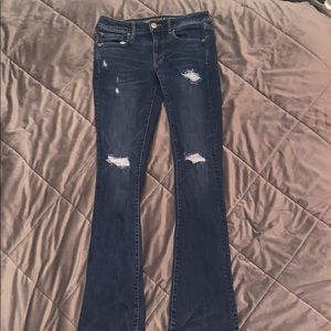 AMERICAN EAGLE JEANS